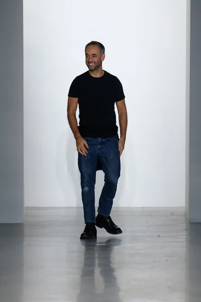 Look 35